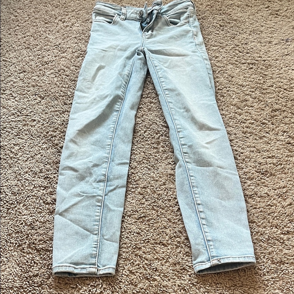 American Eagle Outfitters Light Wash Skinny Jeans